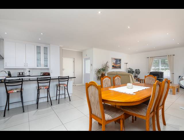 4 BEDROOM FREESTANDING SOLD IN SUNNINGDALE